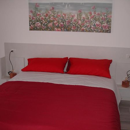 Le Gemelle Apartment Бари Екстериор снимка
