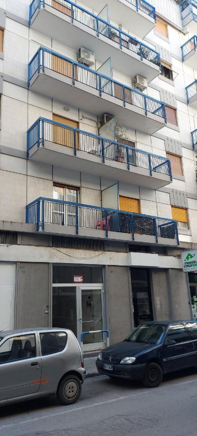 Le Gemelle Apartment Бари Екстериор снимка