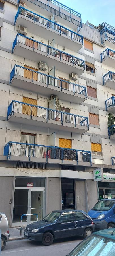 Le Gemelle Apartment Бари Екстериор снимка