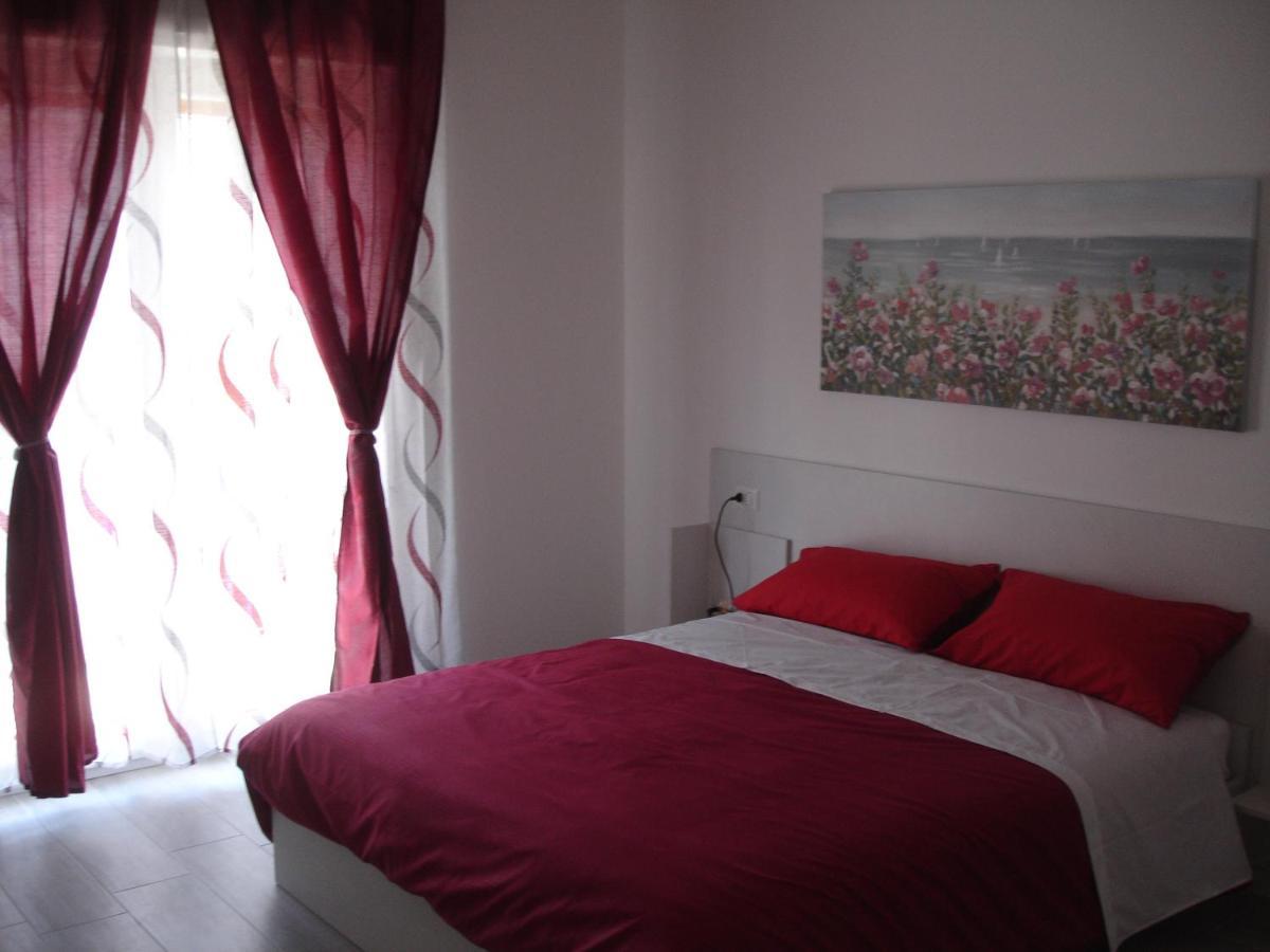 Le Gemelle Apartment Бари Екстериор снимка