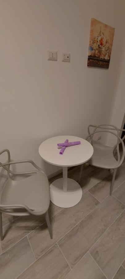Le Gemelle Apartment Бари Екстериор снимка